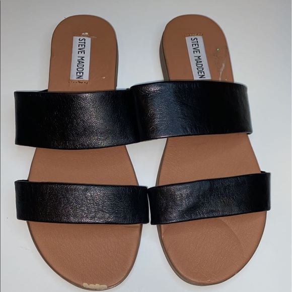 STEVE MADDEN BLACK DUAL FLAT SANDAL - Picture 7 of 7